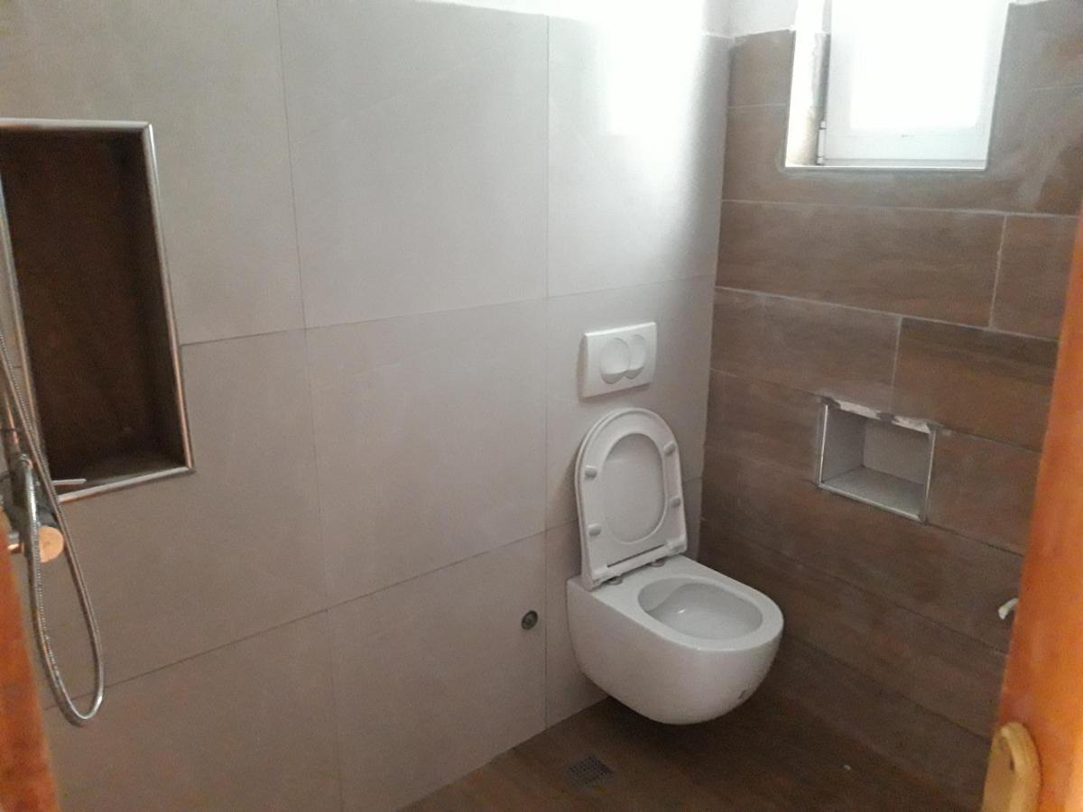 Bujtinat Skenderi Gjinar 2 Βίλα Εξωτερικό φωτογραφία